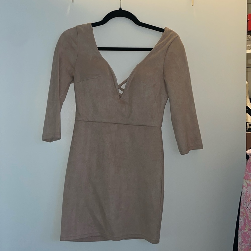 Blush Botique mini taupe dress in S